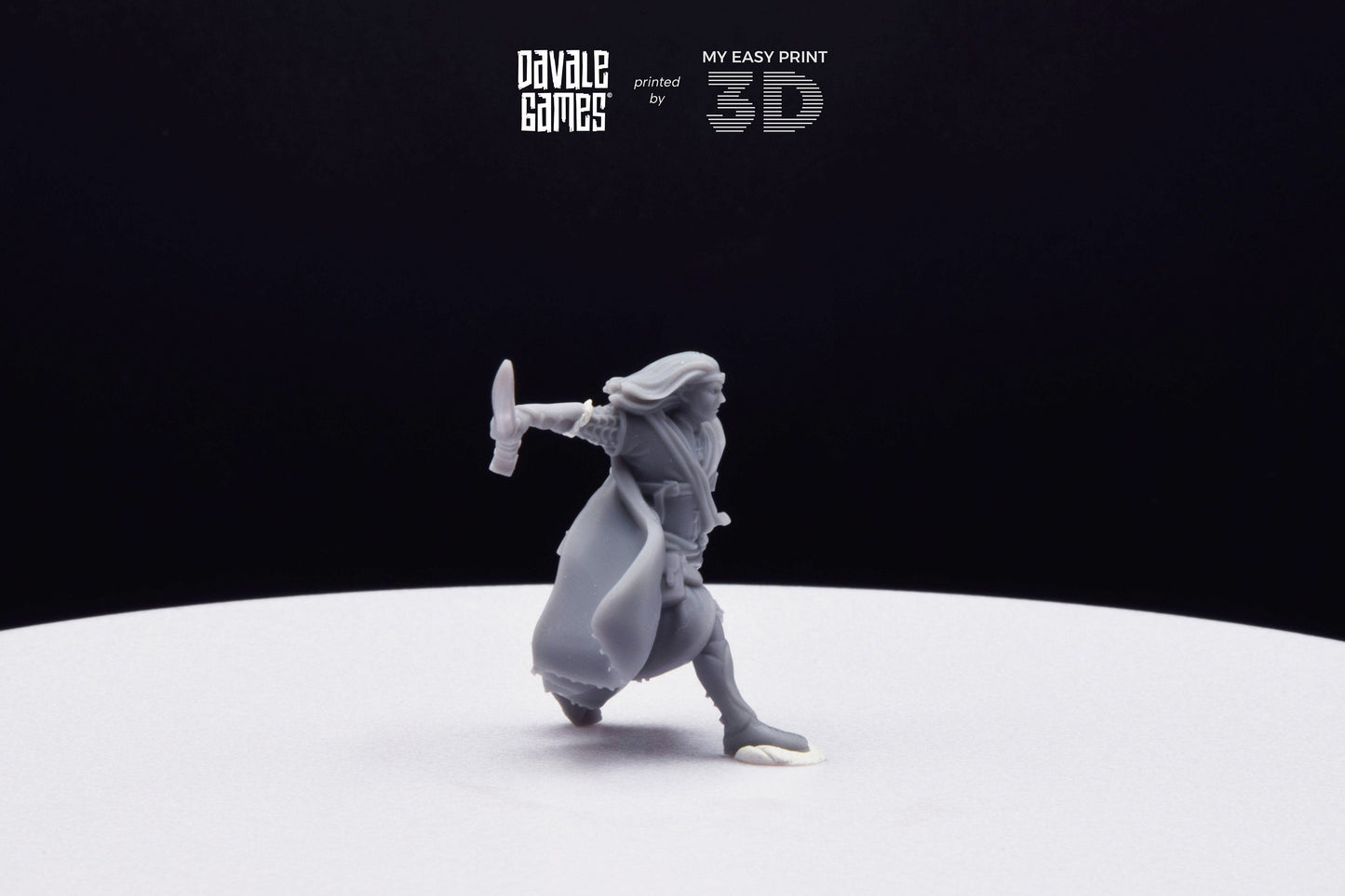 Lord Wandering Elf - Davale Games - 3D Printed with high quality resin for LOTR/D&D games