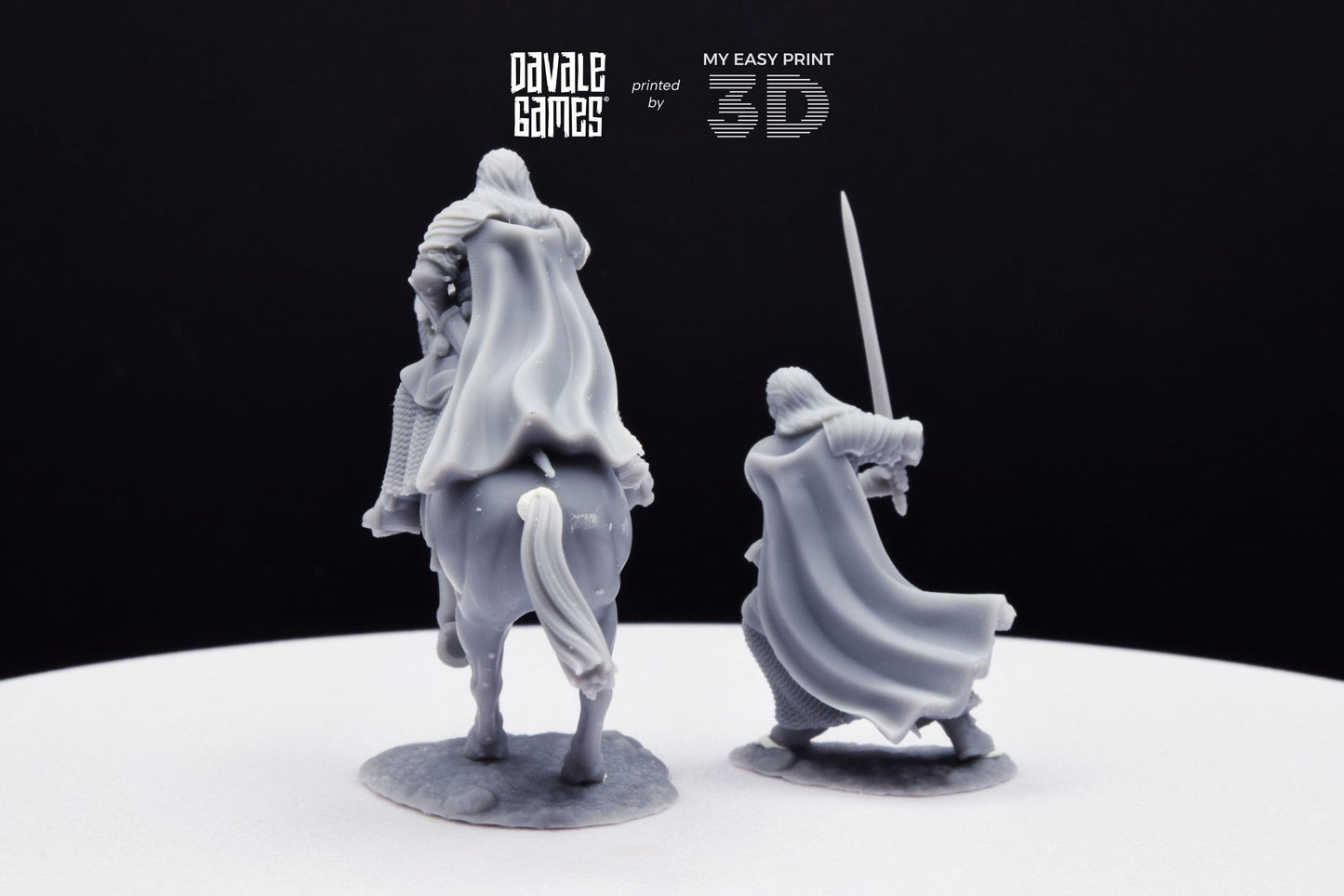 Grey Castle - Harold, The keeper of the keys - Foot and Mounted - Davale Games - 3D Printed with high quality resin for LOTR/D&D games