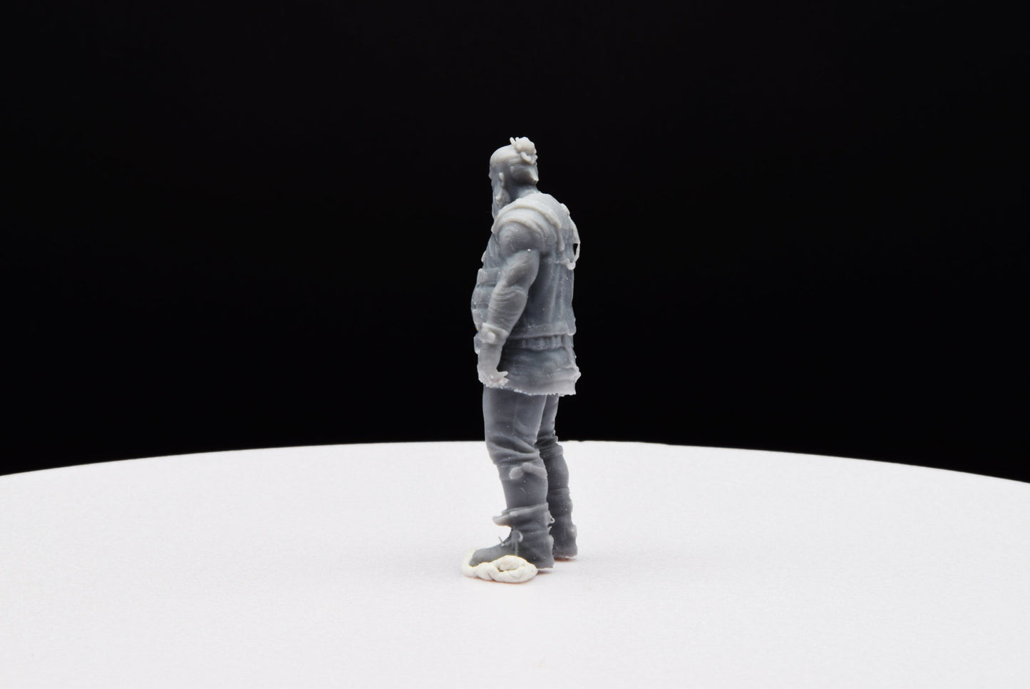 Gears Of War Oscar Diaz Outsider Ot Miniature - TheSTLSmith - 3D Printed with high quality resin for Skirmish/D&D games