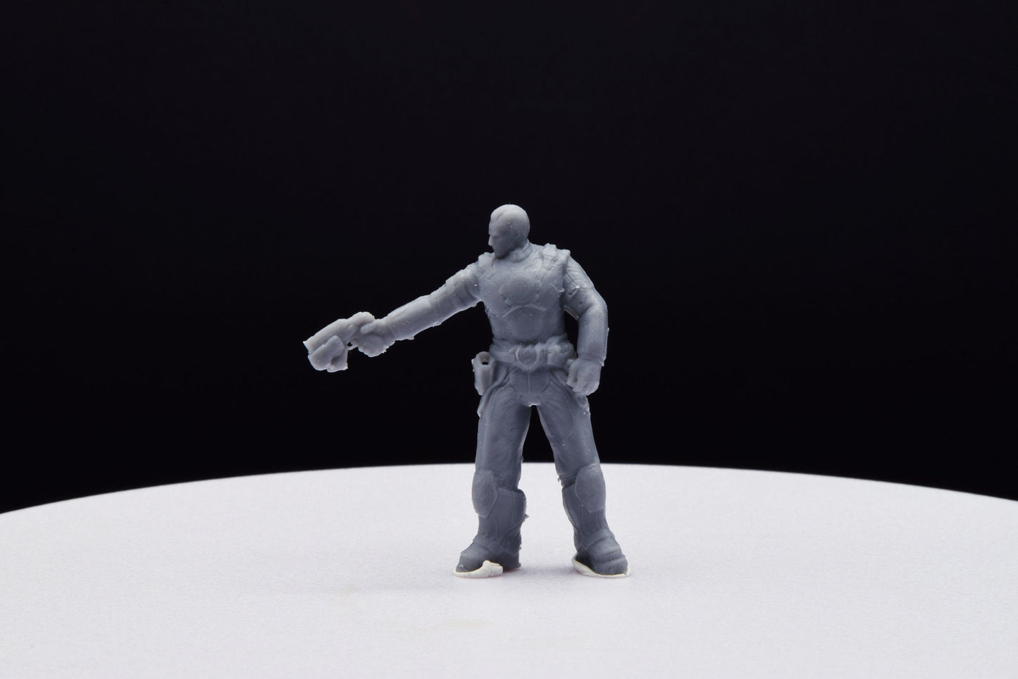 Gears Of War Ezra Loomis Ot Miniature - TheSTLSmith - 3D Printed with high quality resin for Skirmish/D&D games