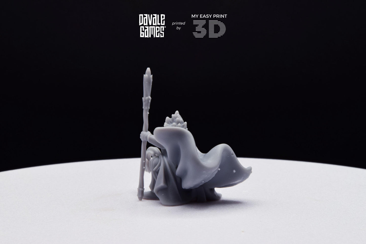 Bloody Storm Wizard - Davale Games - 3D Printed with high quality resin for LOTR/D&D games
