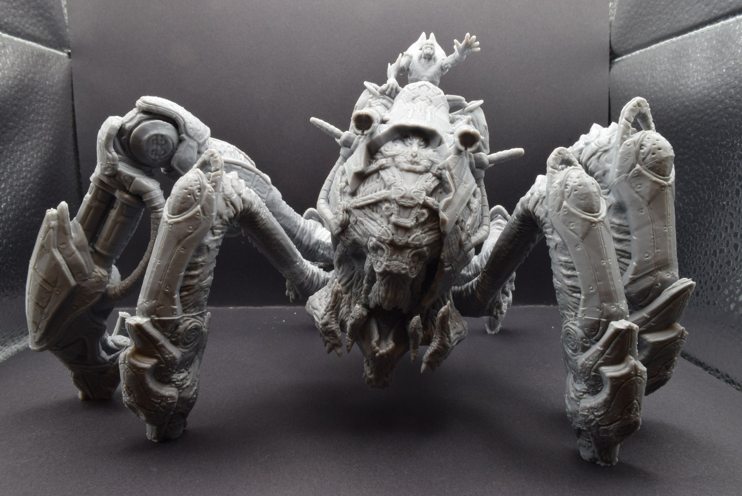 Gears Of War Karn on Shibboleth Ot Miniature - TheSTLSmith - 3D Printed with high quality resin for Skirmish/D&D games
