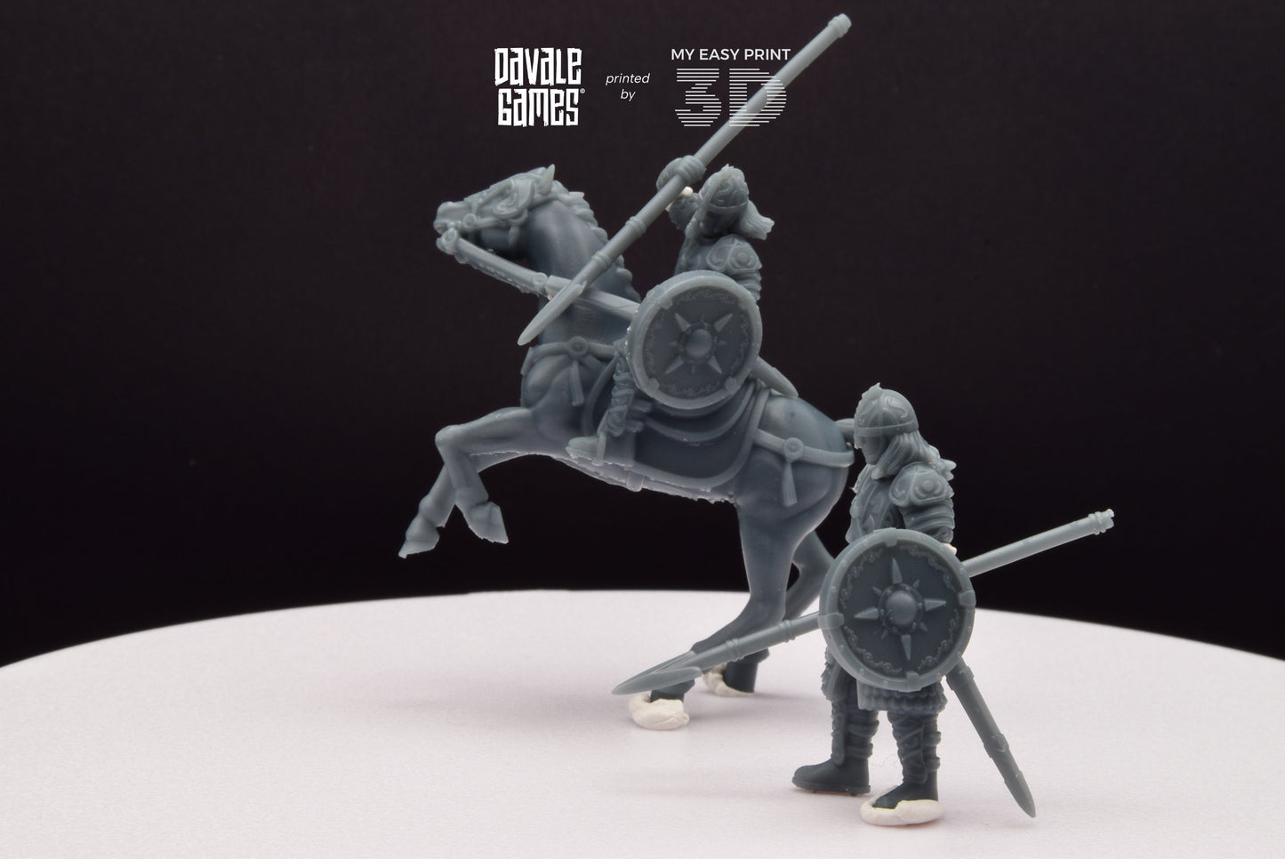 West Humans Prince - Foot and Mounted - Davale Games - 3D Printed with high quality resin for LOTR/D&D games