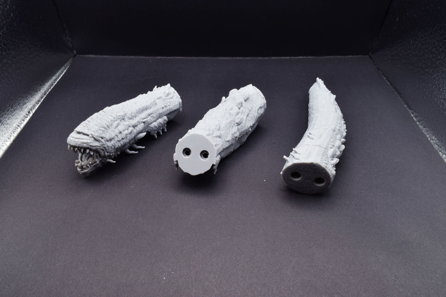 Gears Of War Riftworm Ot Miniature - TheSTLSmith - 3D Printed with high quality resin for Skirmish/D&D games