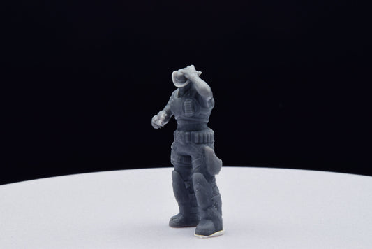 Gears Of War Dizzy Wallin Summer Ot Miniature - TheSTLSmith - 3D Printed with high quality resin for Skirmish/D&D games