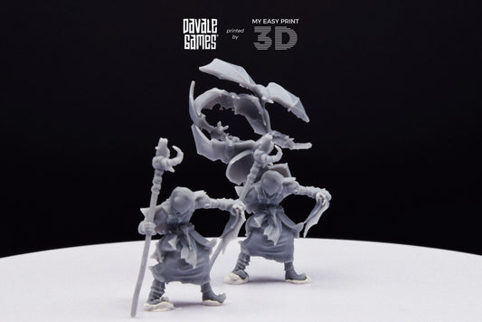Goblin Shaman - With or Without Bats - Davale Games - 3D Printed with high quality resin for LOTR/D&D games