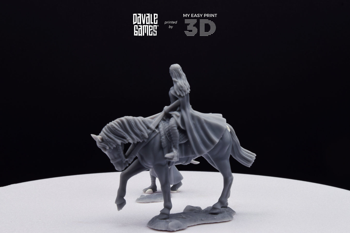 Bloody Elf Maiden - Foot and Mounted - Davale Games - 3D Printed with high quality resin for LOTR/D&D games