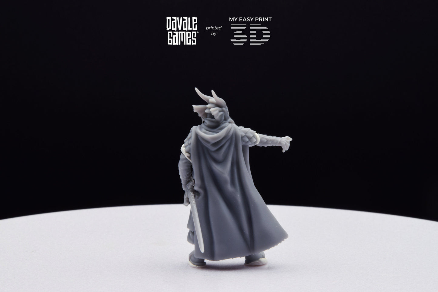 Dragon Army Dark Mage - Davale Games - 3D Printed with high quality resin for LOTR/D&D games
