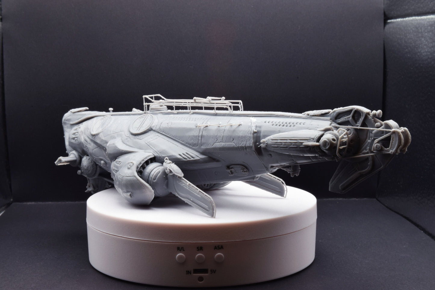 Gears Of War CNV Adamant Submarine Ot Miniature - TheSTLSmith - 3D Printed with high quality resin for Skirmish/D&D games