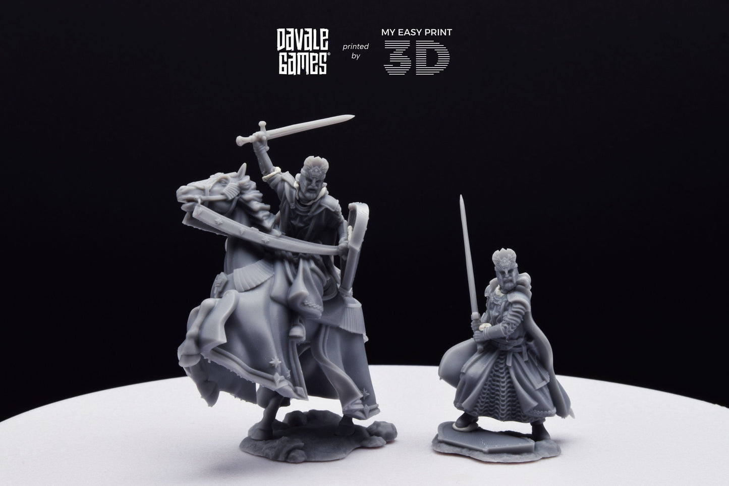 High Human King with Helmet - Foot and Mounted - Davale Games - 3D Printed with high quality resin for LOTR/D&D games