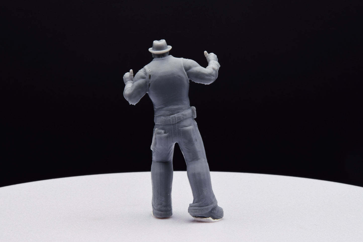 Gears Of War Augustus Cole Civilian Ot Miniature - TheSTLSmith - 3D Printed with high quality resin for Skirmish/D&D games