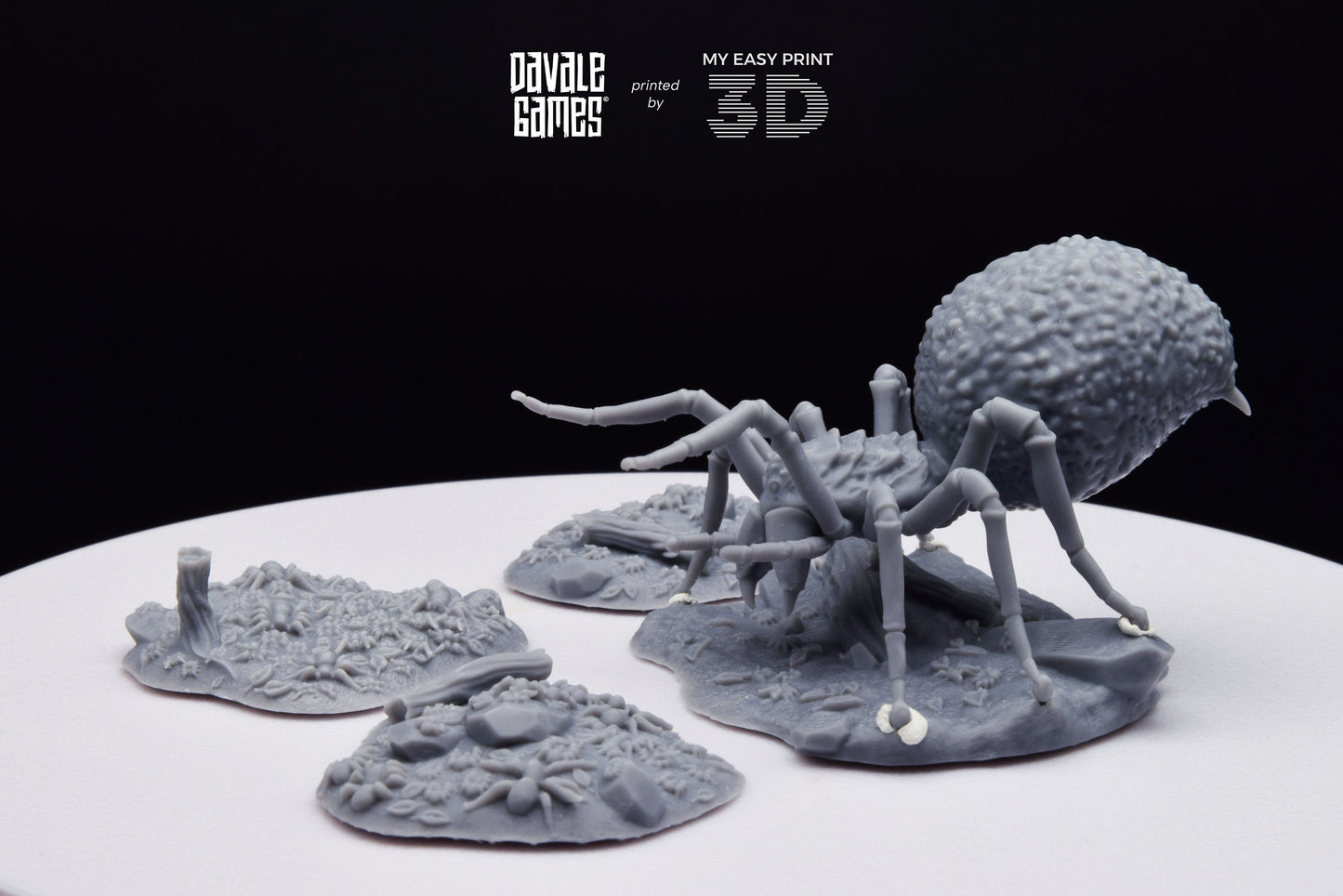 Queen of Spiders and sons - Davale Games - 3D Printed with high quality resin for LOTR/D&D games