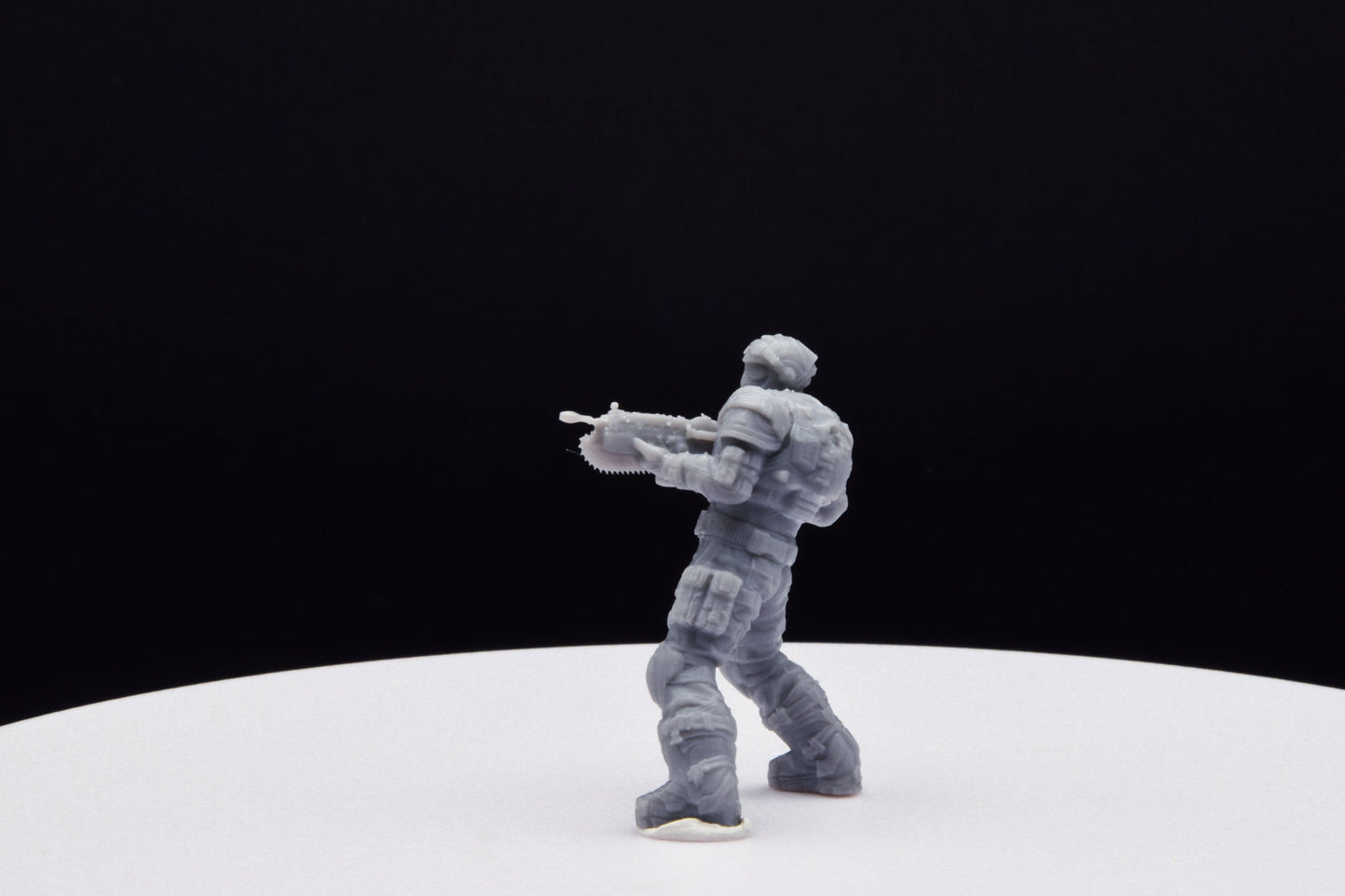 Gears Of War Benjamin Carmine Ot Miniature - TheSTLSmith - 3D Printed with high quality resin for Skirmish/D&D games