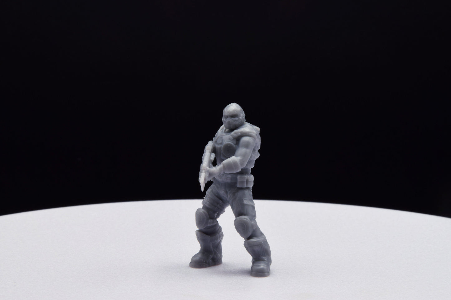Gears Of War COG Soldier Summer Male Old Miniature - TheSTLSmith - 3D Printed with high quality resin for Skirmish/D&D games