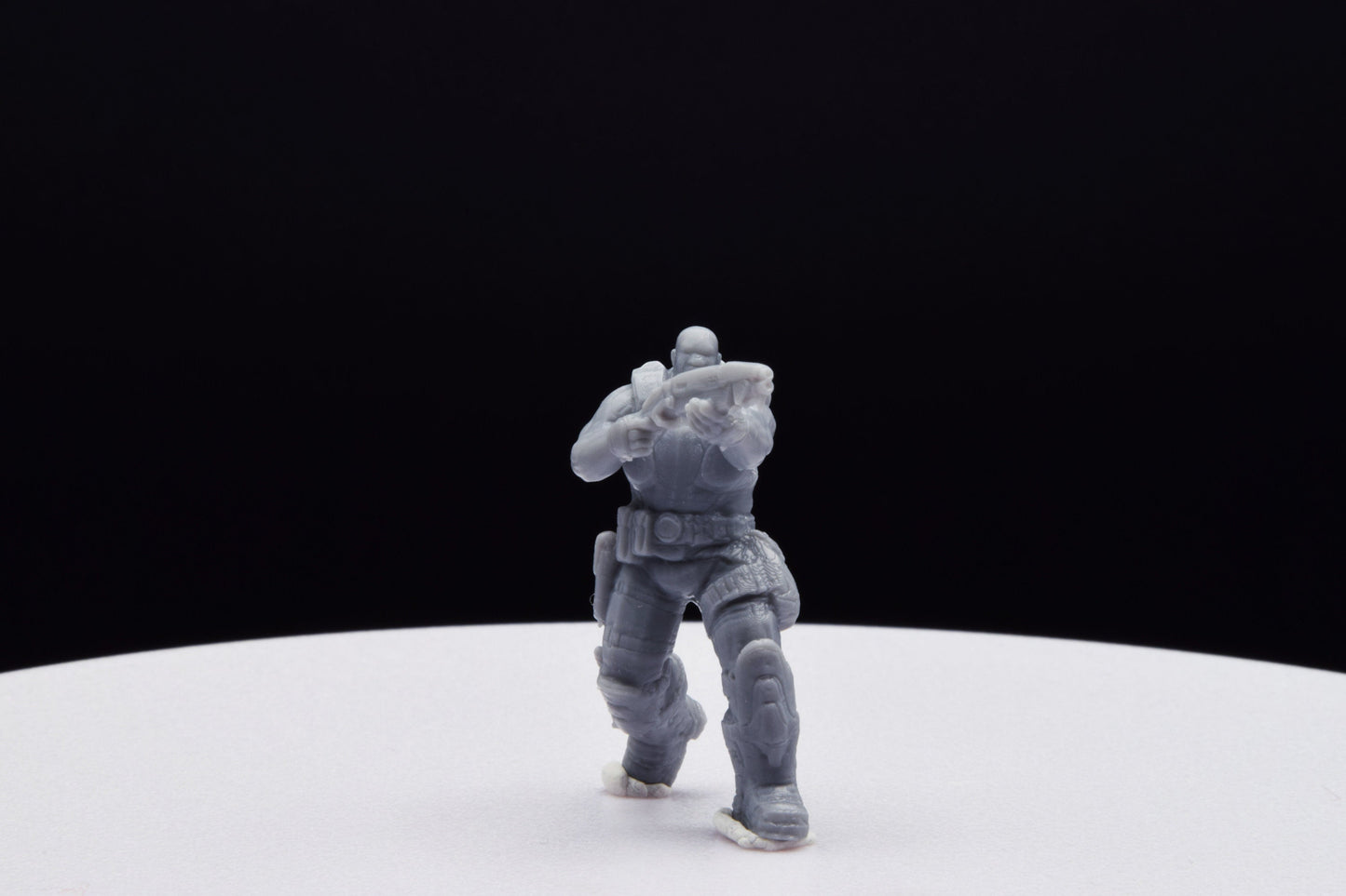 Gears Of War Augustus Cole Winter Ot Miniature - TheSTLSmith - 3D Printed with high quality resin for Skirmish/D&D games