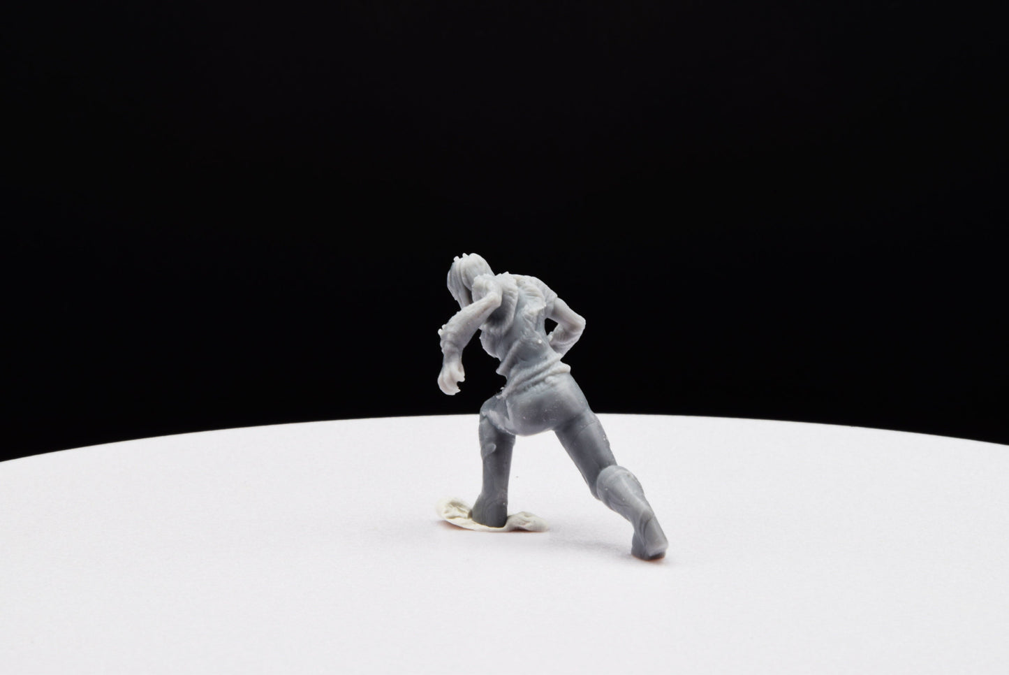 Gears Of War Lambent Former Female Ot Miniature - TheSTLSmith - 3D Printed with high quality resin for Skirmish/D&D games