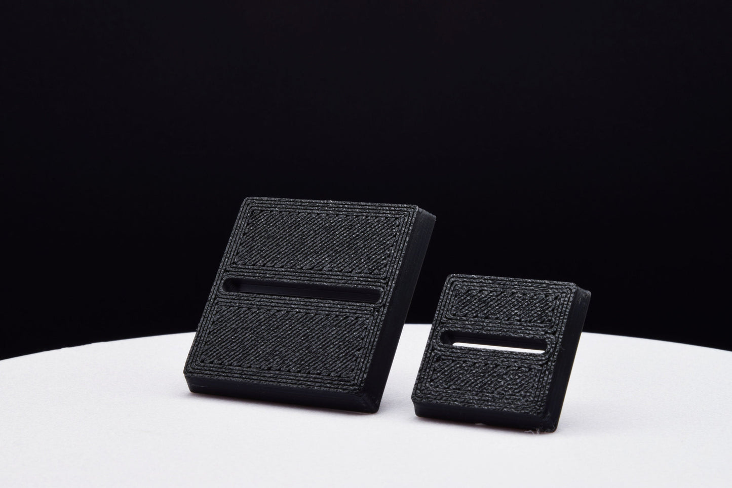 Slotted Square Bases for Miniatures (Parallel) - 20mm 25mm 30mm - 3D Printed with high quality PLA+ for Tabletop Games/Wargames/D&D games