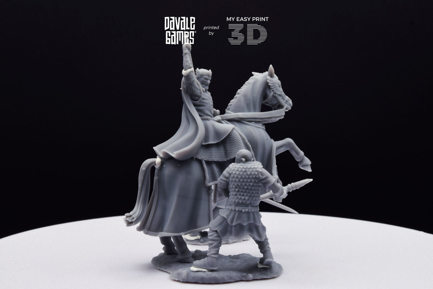High King of Grey Castle - Foot and Mounted - Davale Games - 3D Printed with high quality resin for LOTR/D&D games