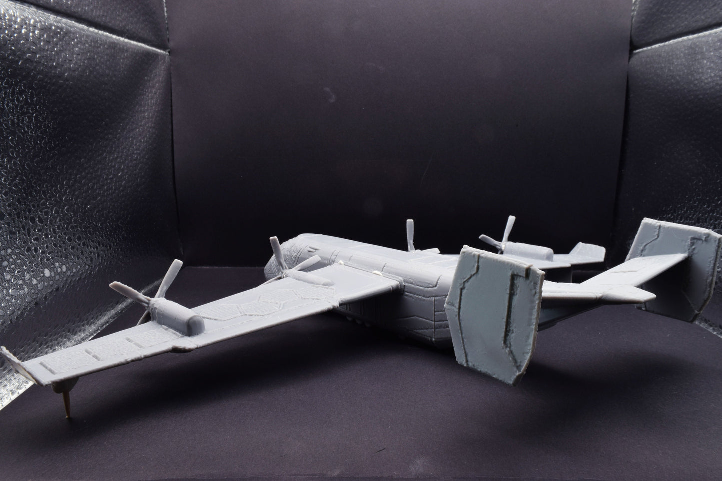 Gears Of War Condor Trasport Plane - TheSTLSmith - 3D Printed with high quality resin for Skirmish/D&D games