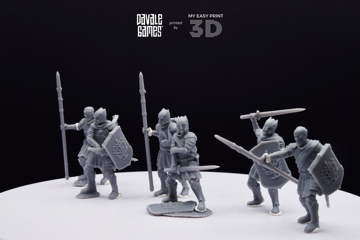 Wounded Grey Castle Warriors - Davale Games - 3D Printed with high quality resin for LOTR/D&D games