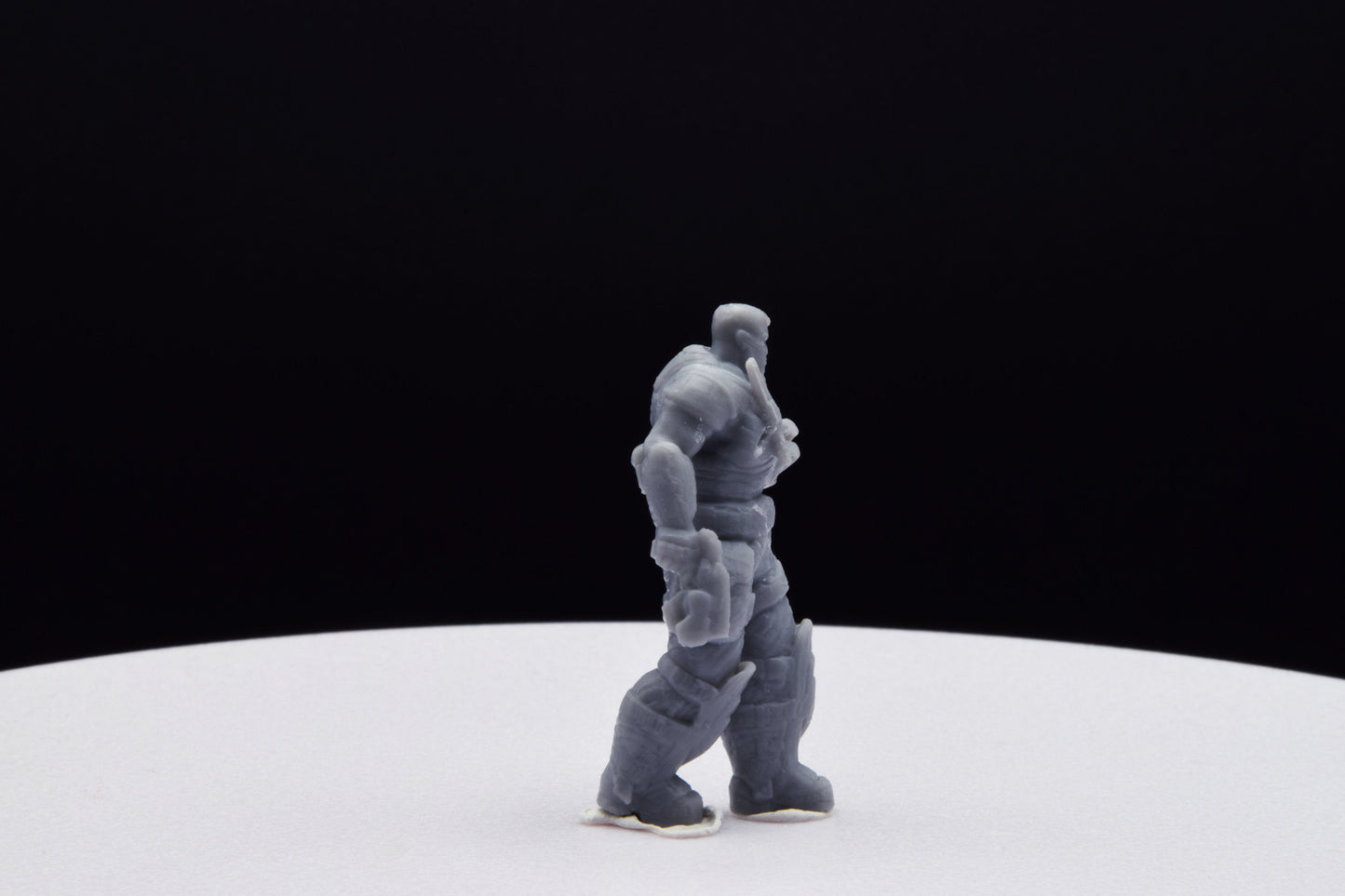 Gears Of War Dominic Santiago Winter Ot Miniature - TheSTLSmith - 3D Printed with high quality resin for Skirmish/D&D games