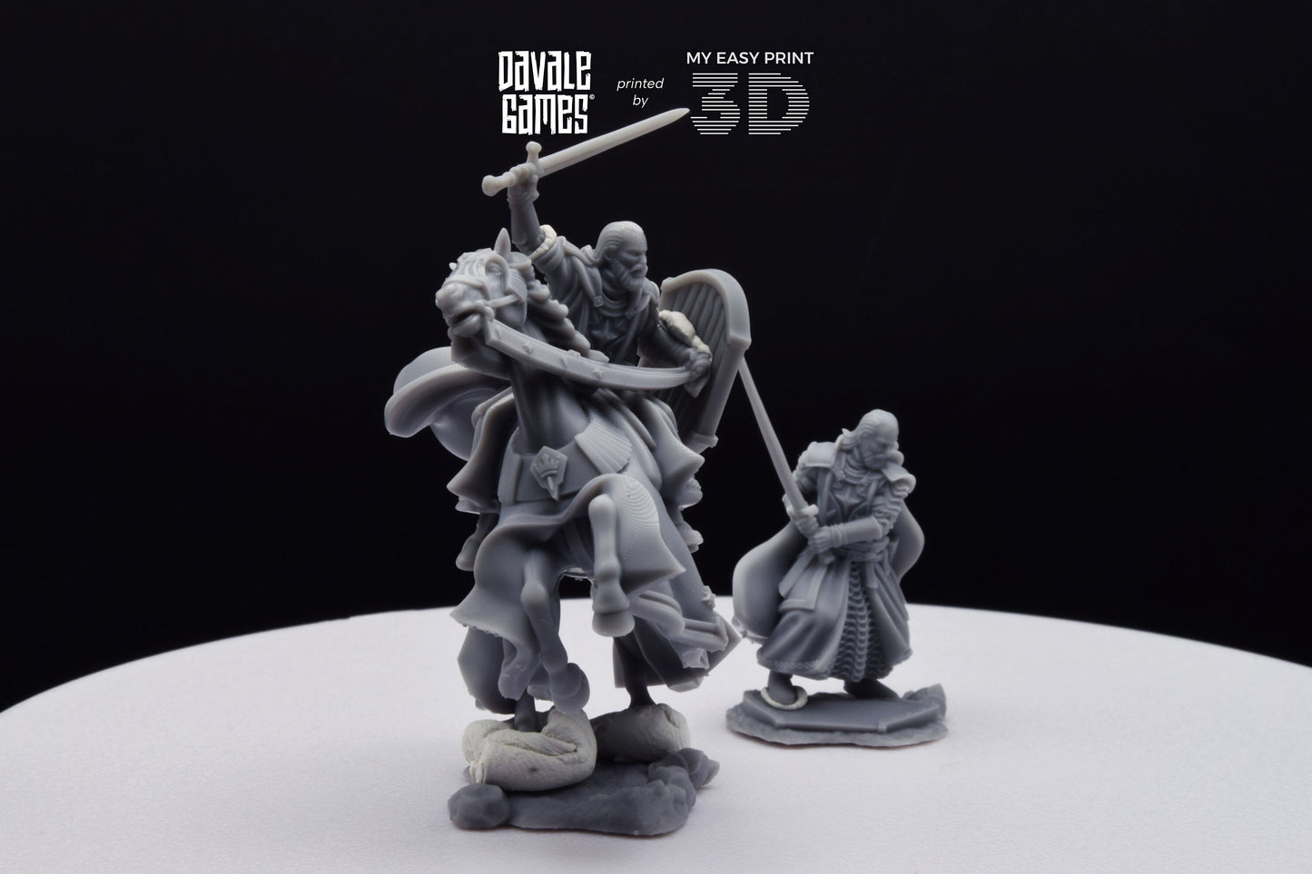 High Human King Reboot - Foot and Mounted - Davale Games - 3D Printed with high quality resin for LOTR/D&D games