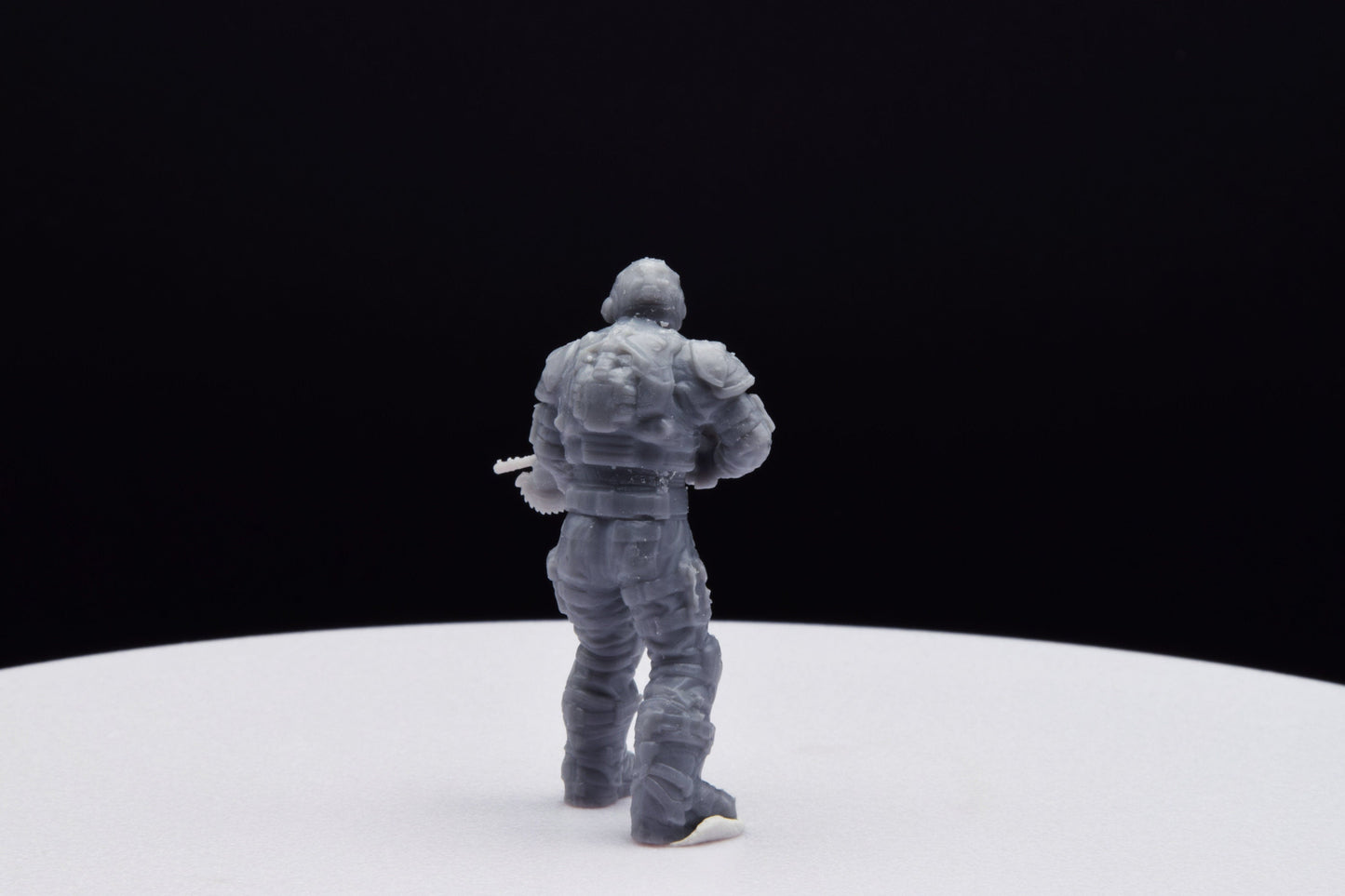 Gears Of War COG Soldier Winter Male Miniature - TheSTLSmith - 3D Printed with high quality resin for Skirmish/D&D games