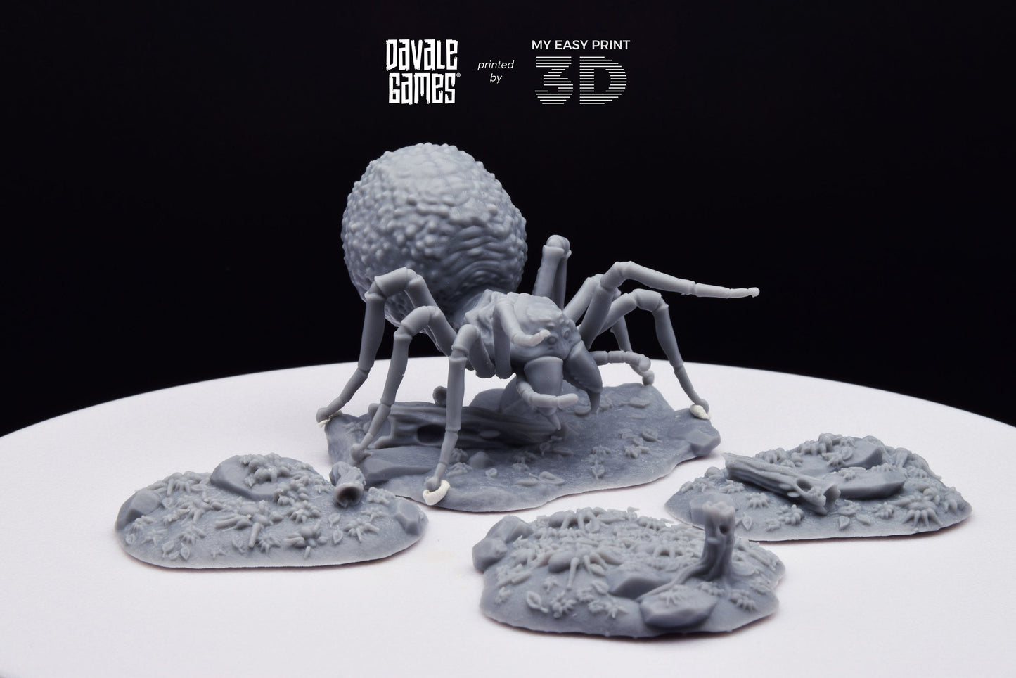 Queen of Spiders and sons - Davale Games - 3D Printed with high quality resin for LOTR/D&D games