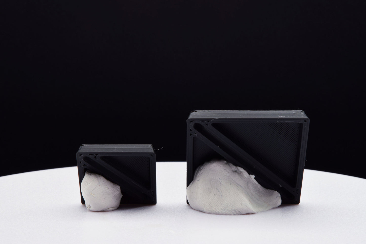 Slotted Square Bases for Miniatures (Diagonal) - 20mm 25mm 30mm - 3D Printed with high quality PLA+ for Tabletop Games/Wargames/D&D games