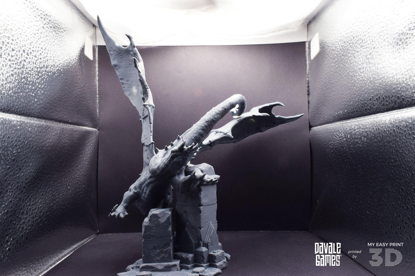 Dragon - Goblins of the cave - Davale Games - 3D Printed with high quality resin for LOTR/D&D games