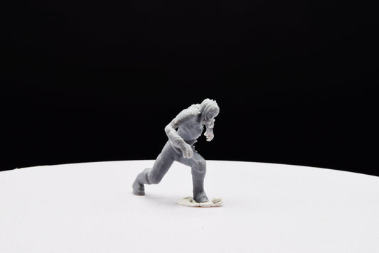 Gears Of War Lambent Former Female Ot Miniature - TheSTLSmith - 3D Printed with high quality resin for Skirmish/D&D games