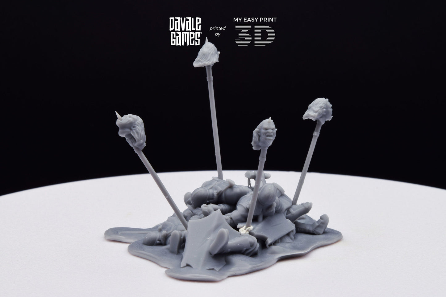 Bonfires with Pikes and Bloodhand Orcs heads - War Item - Davale Games - 3D Printed with high quality resin for LOTR/D&D games