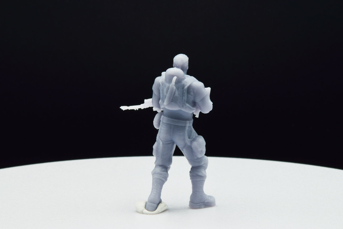 Gears Of War Dominic Santiago Commando Ot Miniature - TheSTLSmith - 3D Printed with high quality resin for Skirmish/D&D games