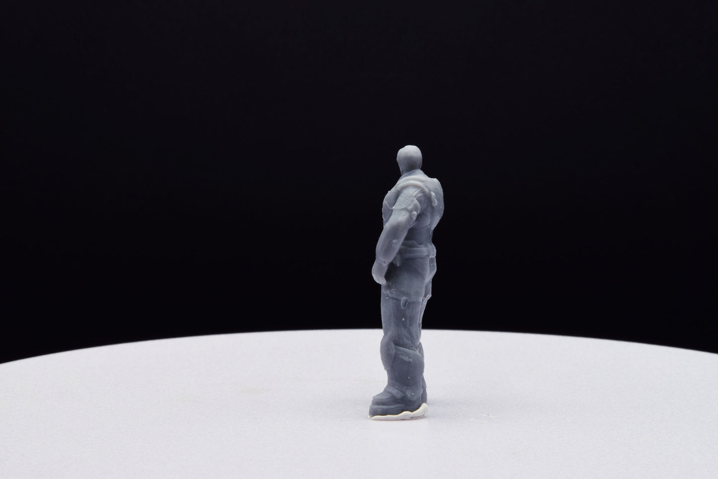 Gears Of War Ezra Loomis Ot Miniature - TheSTLSmith - 3D Printed with high quality resin for Skirmish/D&D games