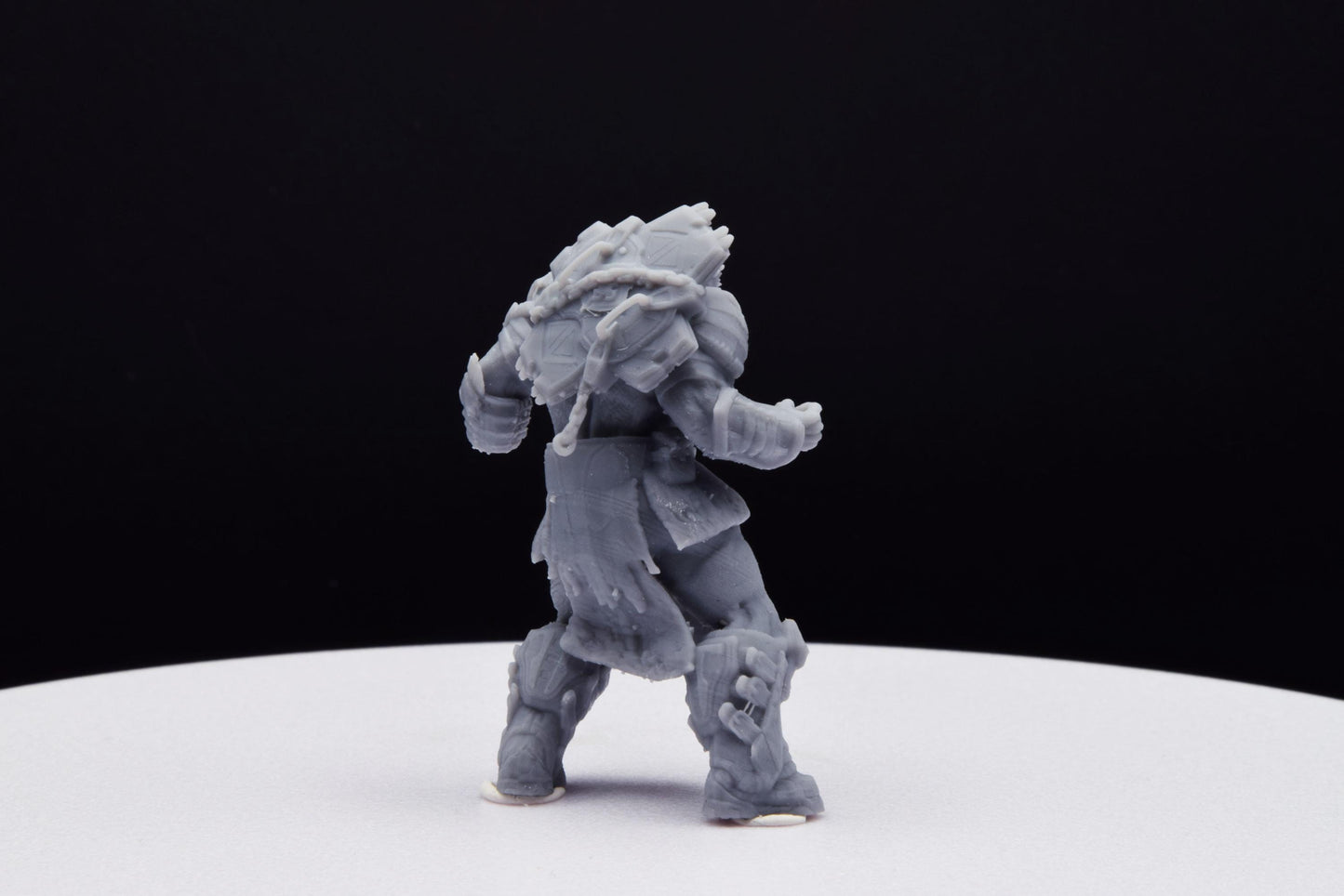 Gears Of War Swarm Speaker Ot Miniature - TheSTLSmith - 3D Printed with high quality resin for Skirmish/D&D games