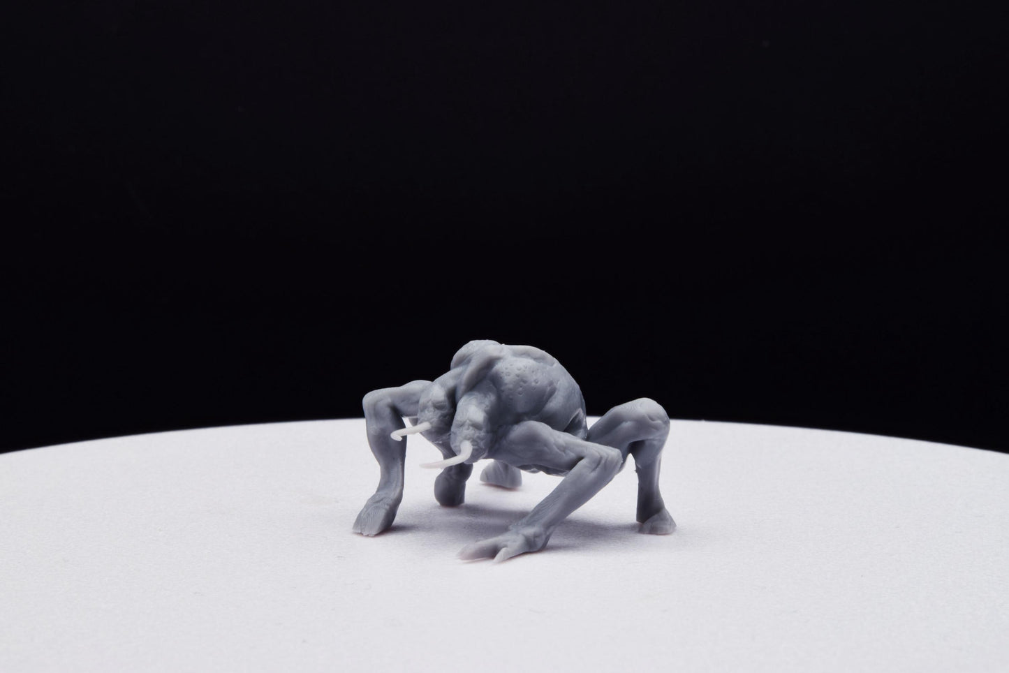 Doom Maggot Miniature - Fanmade - TheSTLSmith - 3D Printed with high quality resin for Skirmish/D&D games