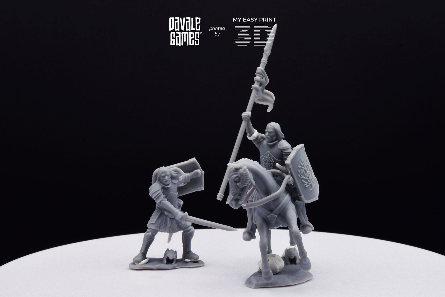 Grey Castle Captain - Foot and Mounted - Davale Games - 3D Printed with high quality resin for LOTR/D&D games