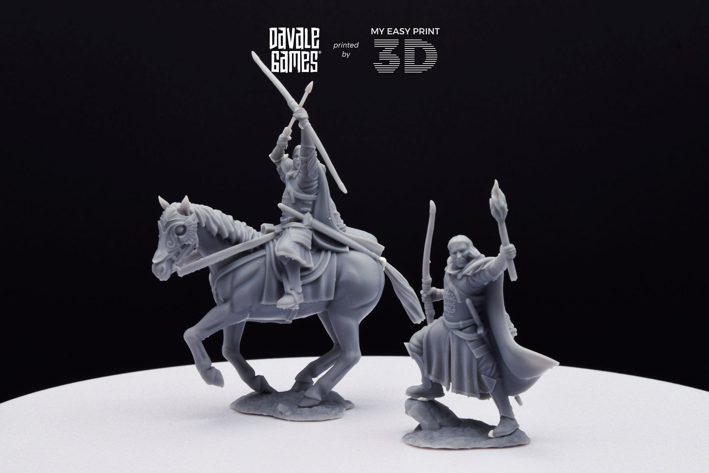 Berf Grey Castle Court Captain - Foot and Mounted - Davale Games - 3D Printed with high quality resin for LOTR/D&D games