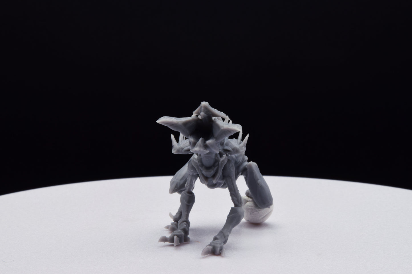 Halo Crawler Alpha Miniature - TheSTLSmith - 3D Printed with High Quality Resin for Wargame/Skirmish/D&D