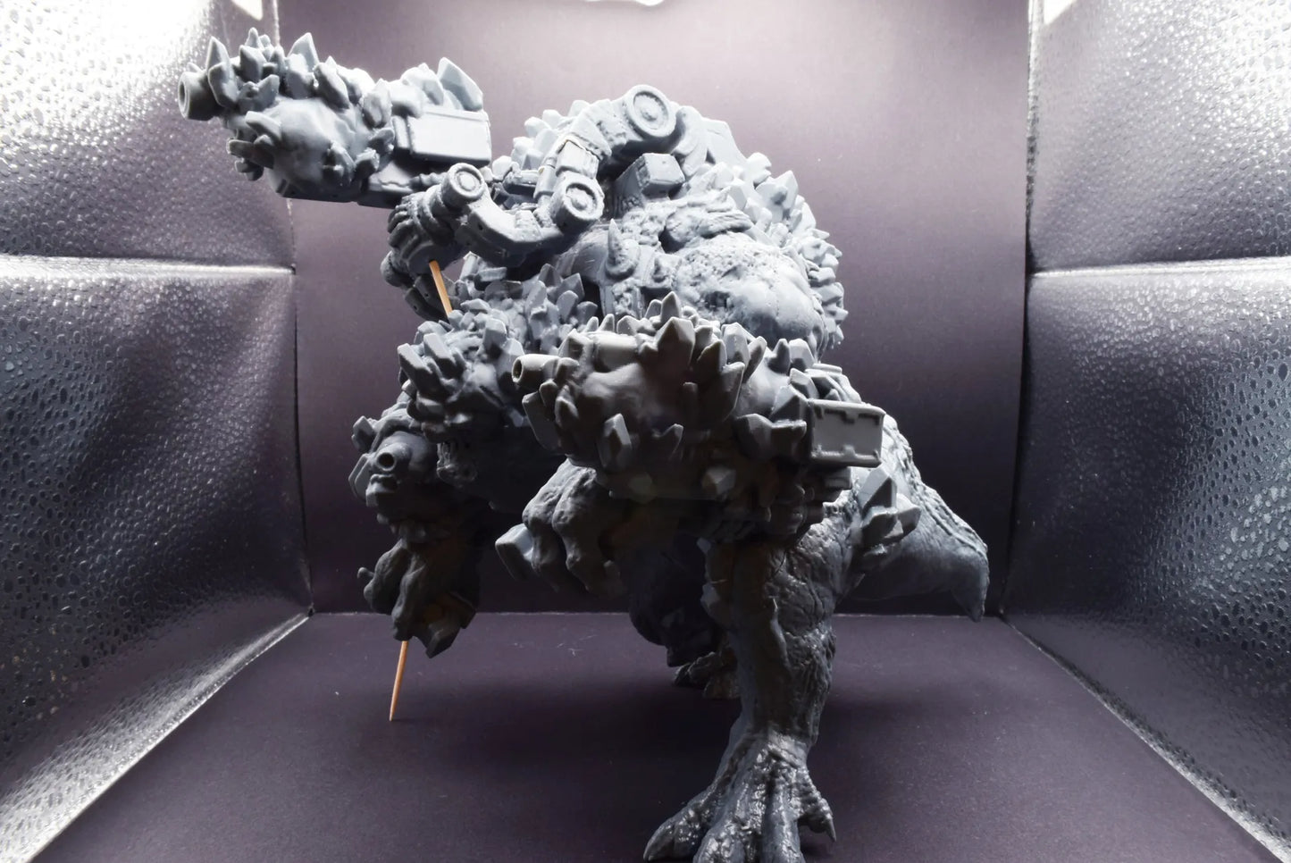 Gears Of War SWARMAK Miniature - TheSTLSmith - 3D Printed with high quality resin for Skirmish/D&D games