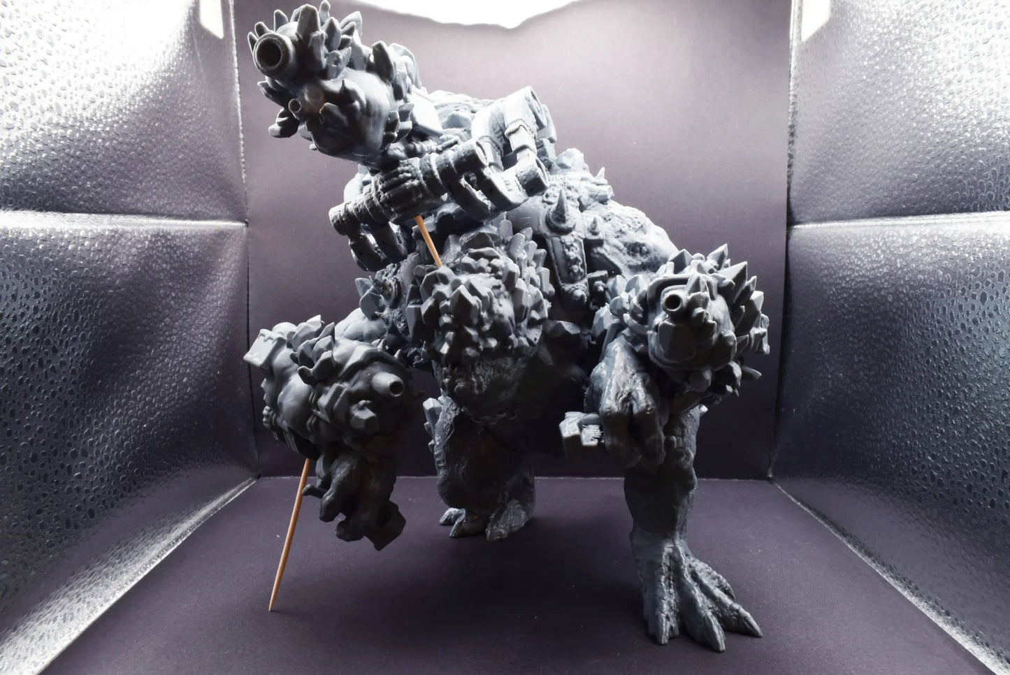 Gears Of War SWARMAK Miniature - TheSTLSmith - 3D Printed with high quality resin for Skirmish/D&D games