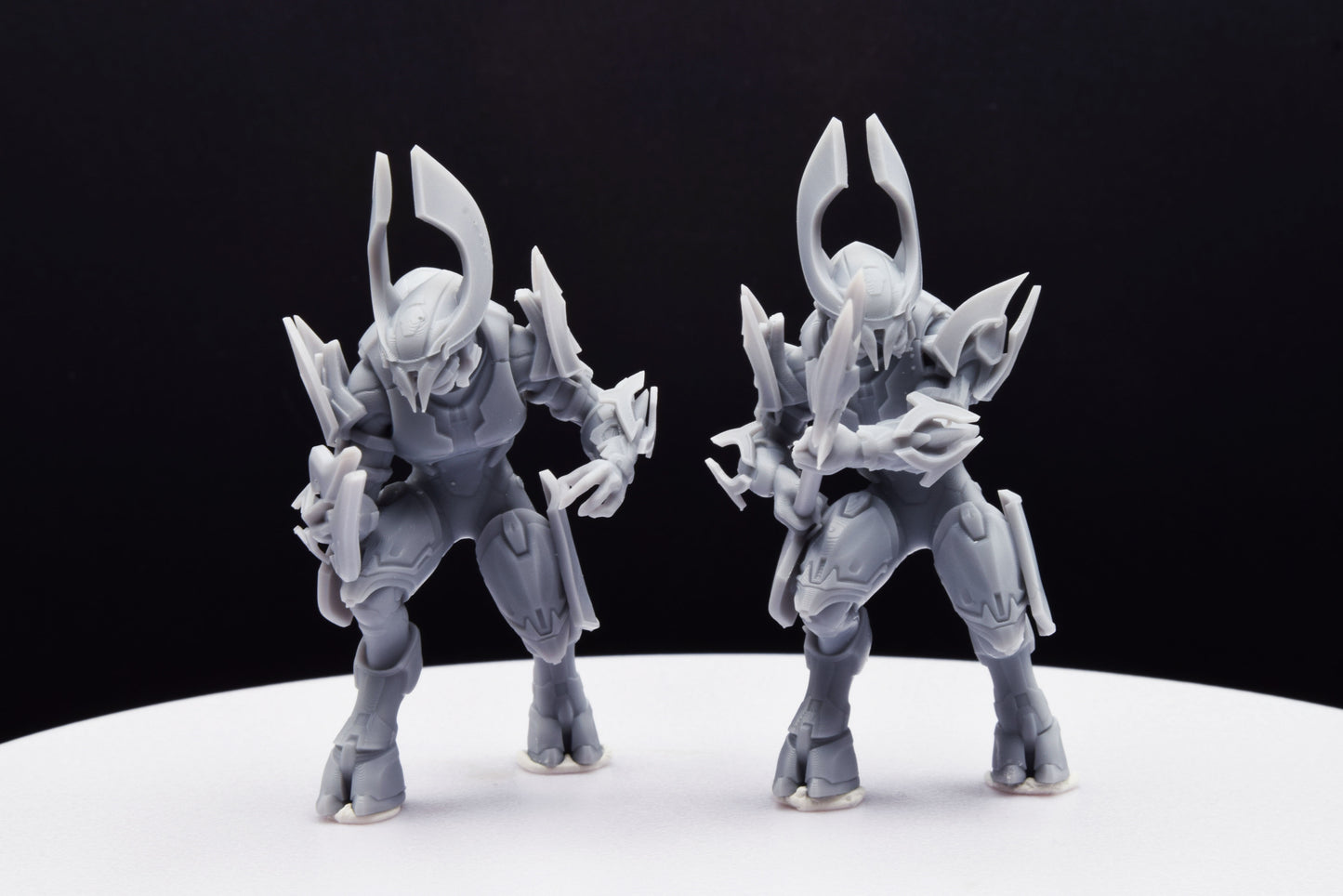 Halo Elite Honor Guards Miniature - 3D Printed with High Quality Resin for Wargame/Skirmish/D&D