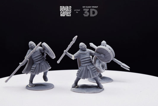 West Humans Regular Warriors with Throwing Spear and Shield - Foot - Davale Games - 3D Printed with high quality resin for LOTR/D&D games