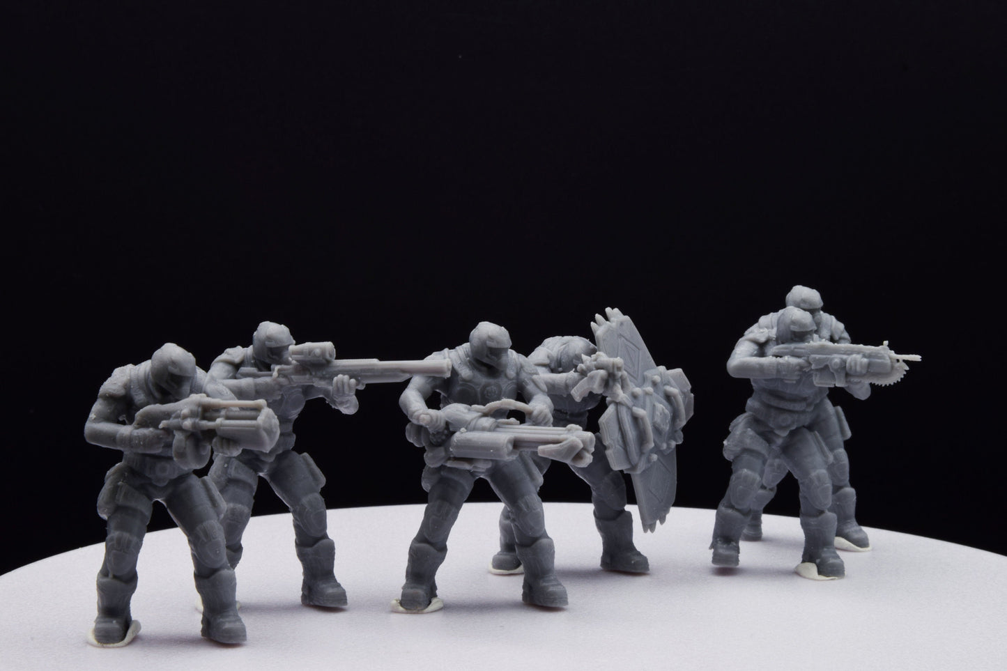 Gears Of War COG Soldier Winter Squad - TheSTLSmith - Stampato 3D con resina di alta qualità per Skirmish/D&D Games