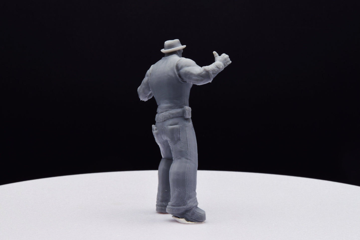 Gears Of War Augustus Cole Civilian Ot Miniature - TheSTLSmith - 3D Printed with high quality resin for Skirmish/D&D games