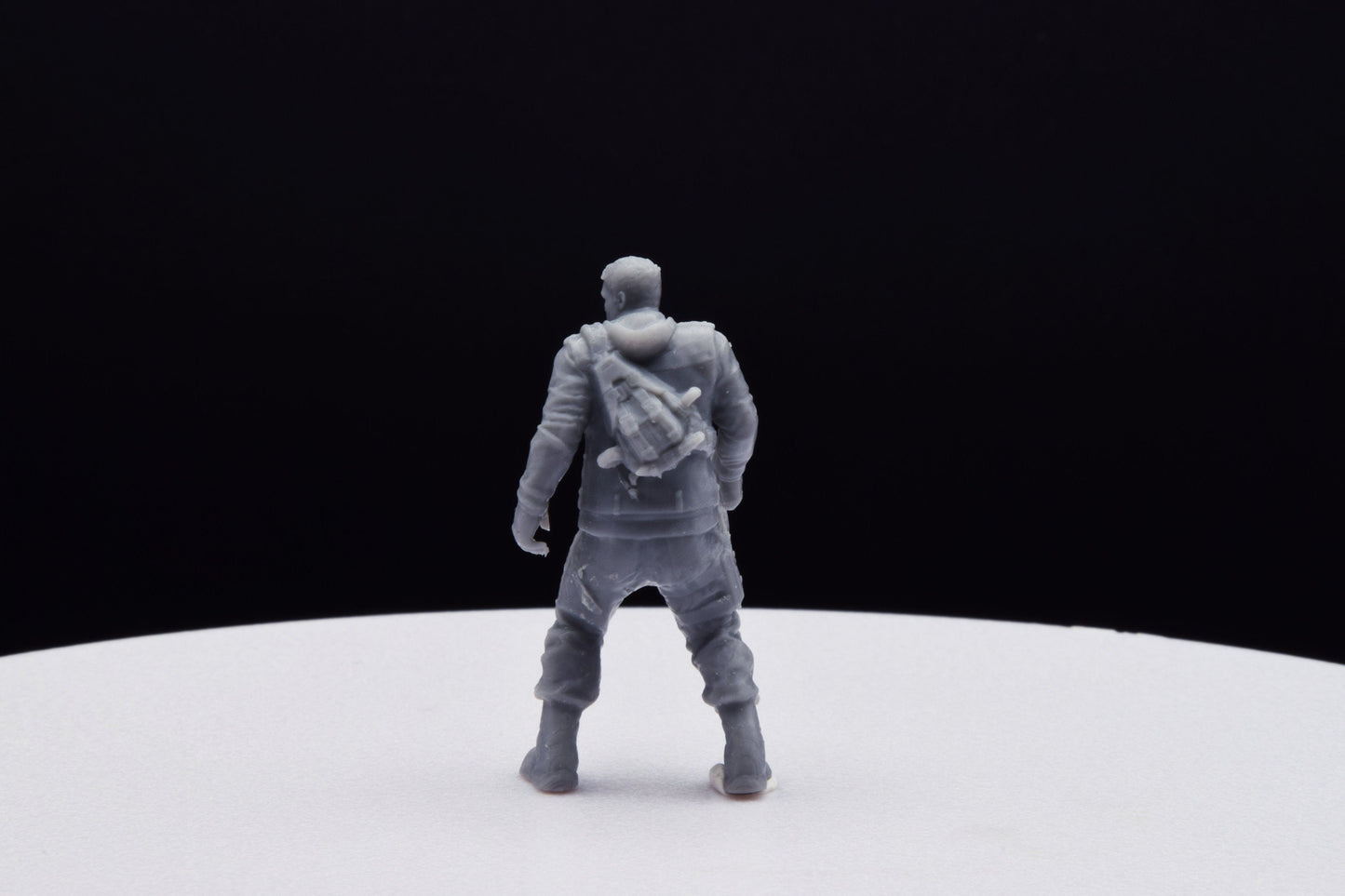 Gears Of War JD Fenix Outsider Miniature - TheSTLSmith - 3D Printed with high quality resin for Skirmish/D&D games