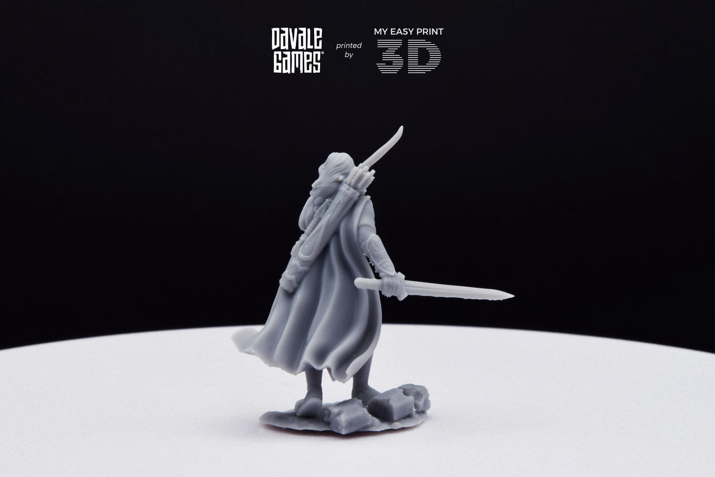 Madir, Captain of Rangers - Grey Castle - Davale Games - 3D Printed with high quality resin for LOTR/D&D games