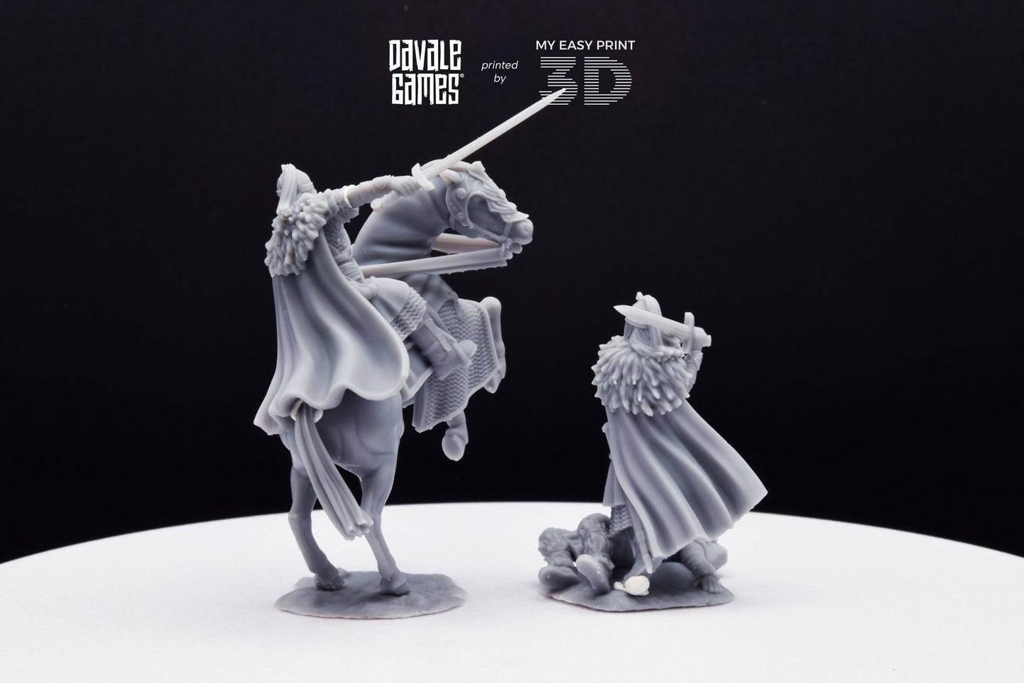 West Humans Hammer Lord - Foot and Mounted - Davale Games - 3D Printed with high quality resin for LOTR/D&D games