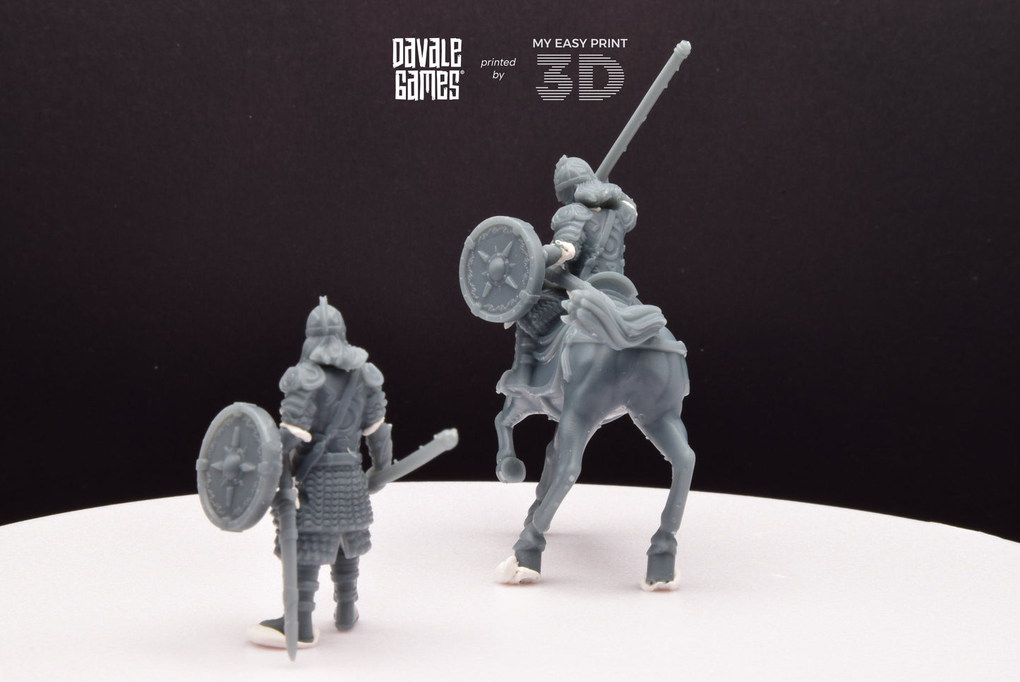 West Humans Prince - Foot and Mounted - Davale Games - 3D Printed with high quality resin for LOTR/D&D games