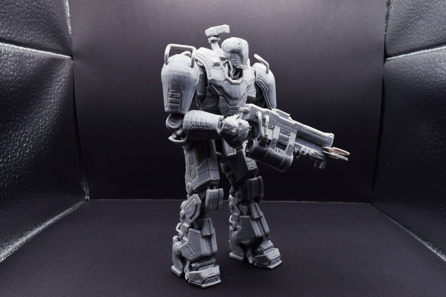Gears Of War DeeBee Mega Mech Miniature - TheSTLSmith - 3D Printed with high quality resin for Skirmish/D&D games